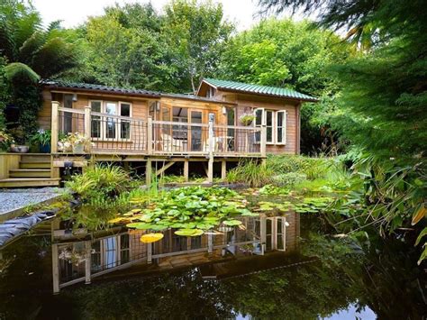 7 Unique and Quirky Places to Stay in Cornwall | Sykes Cottages Blog ...