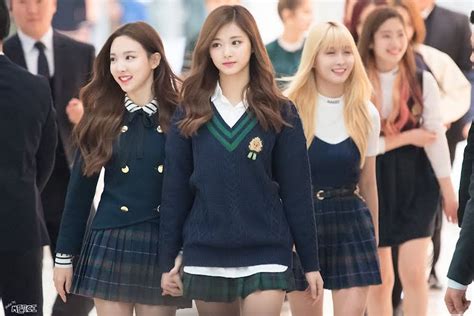 This Korean High School is a TWICE fan’s dream come true - Koreaboo