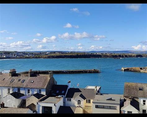 Portrush Penthouse Stunning Harbour & Atlantic Views only 2 mins walk to Harbour & Ramore ...