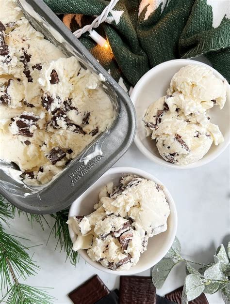 No Churn After Eight Ice Cream - Jolly Festive