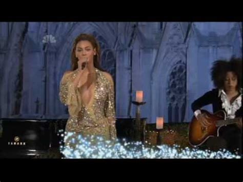 Beyoncé - Ave Maria (Live at Christmas In Rockefeller Center) - YouTube