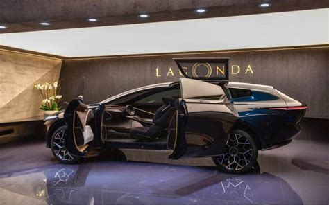 Aston Martin Lagonda EV 2021 | SUV Drive