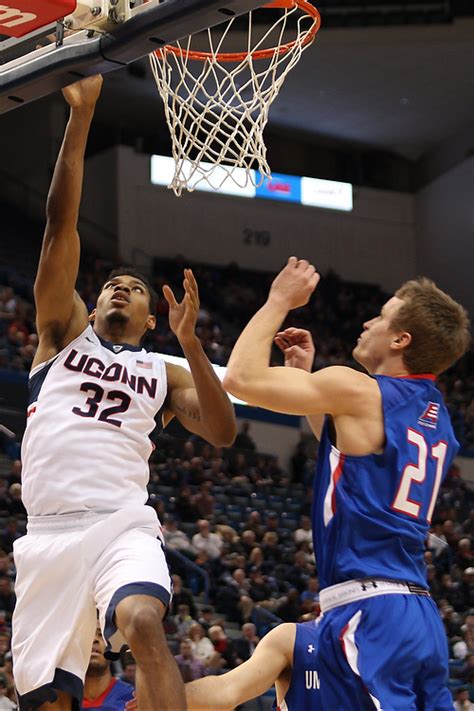 Photos: UMass Lowell River Hawks @ UConn Men's Basketball - 12/20/15 - The UConn Blog