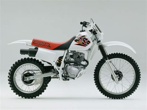 Honda xr200 weight