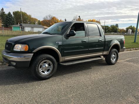 2002 F-150 SuperCrew in Dark Highland Green | Toyota tacoma, Custom ...