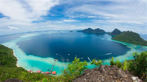 4K Ultra HD Fisheye View of Malaysia's Ocean Paradise