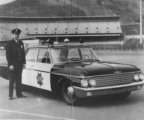 Pin on San Francisco (1960s) | Police cars, Old police cars, Ford police