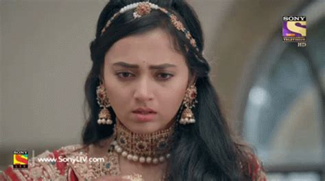 Tejaswi Prakash Rishta Likhenge Hum Naya GIF - Tejaswi Prakash Rishta ...