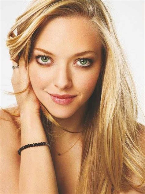 23 Celebrities Who Have Gorgeous Green Eyes | Amanda seyfried photoshoot, Amanda seyfried ...