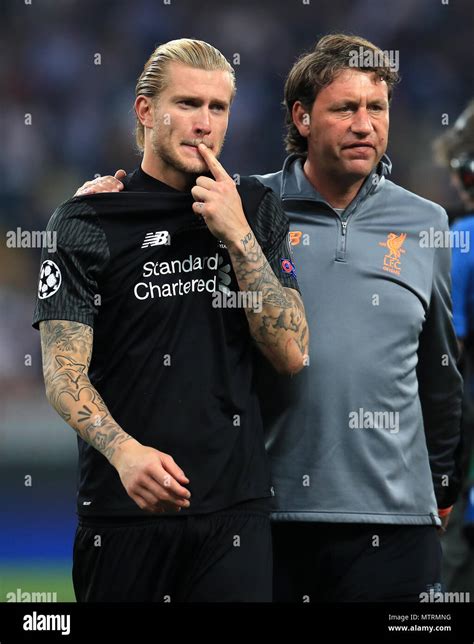 Liverpool goalkeeper Loris Karius with second assistant coach Peter ...