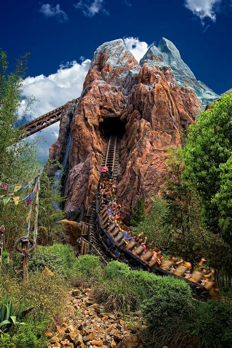 Expedition Everest | Expedition Everest, it's queue and the … | Flickr