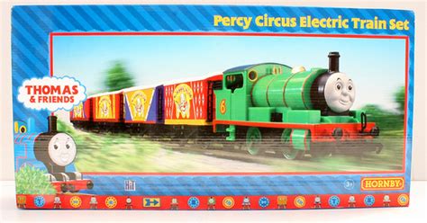 HORNBY THOMAS R9072 PERCY CIRCUS ELECTRIC TRAIN SET | eBay