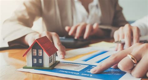 The basics of no-closing cost mortgage refinancing | Fox Business