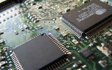 Microprocessor and Microcontroller : Their Differences