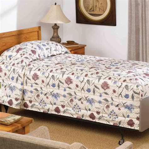 Martex Print Bedspread Hospital Twin 71x102 Polyester/Cotton Blend