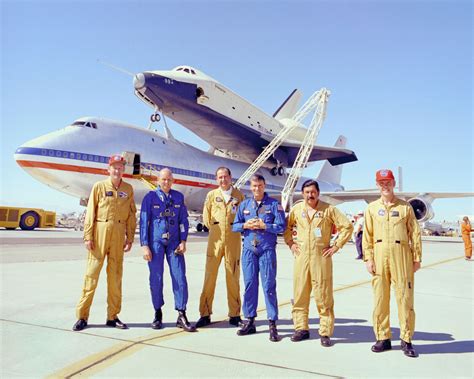 Crew of space shuttle Enterprise after final captive test 1977. | Space shuttle enterprise ...