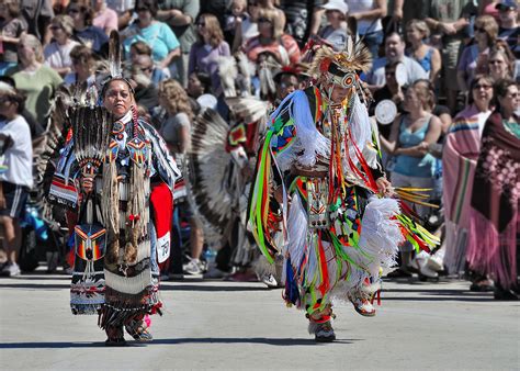 Powwows - Encyclopedia of Milwaukee