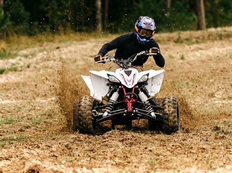 All ATVs Should Be As Fun as Yamaha's Exuberant Sport Quad | Quad bike, Atv quads yamaha, Sport atv