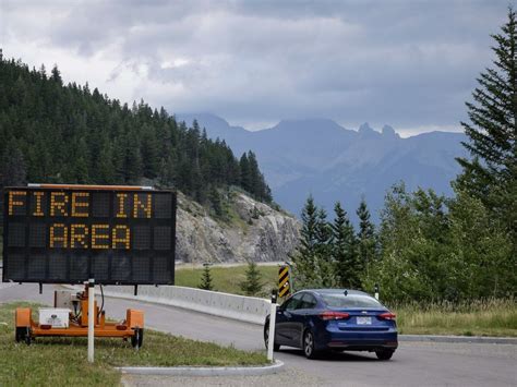 Alberta wildfires: Drayton Valley evacuated, Fox Lake homes destroyed ...