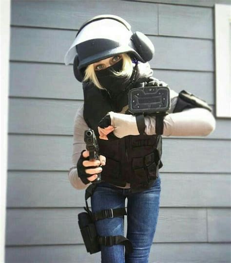 IQ cosplay Iq Rainbow Six Siege, Rainbow 6 Seige, Tom Clancy's Rainbow ...