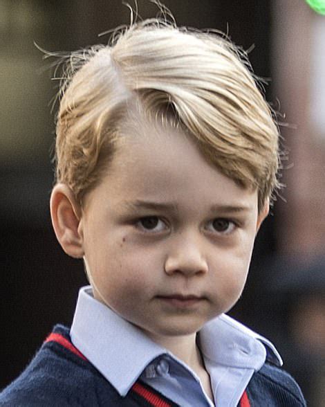 Royal Family Around the World: Prince George of Cambridge attends first ...