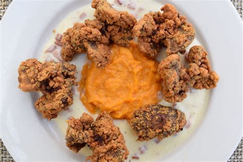 Buttermilk-Fried Chicken Livers - Lucky 32