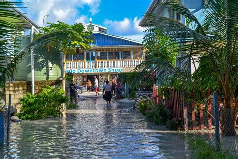 LES ÎLES KIRIBATI, L’ARCHIPEL DU PACIFIQUE ÉQUATORIAL MENACÉ PAR LA ...