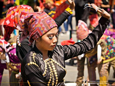 ZAMBOANGA DEL SUR | The Colors of Zamboanga Hermosa Festival - Lakad ...