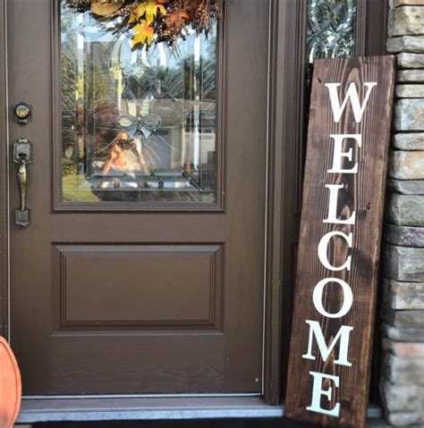 DIY Pallet Sign Ideas - Simple Decorations With Lots Of Charm