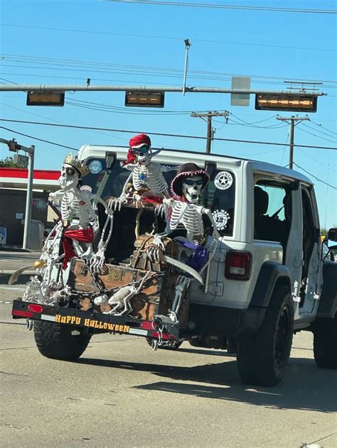 happy halloween | Custom jeep wrangler, Jeep wrangler, Halloween jeep wrangler decorations