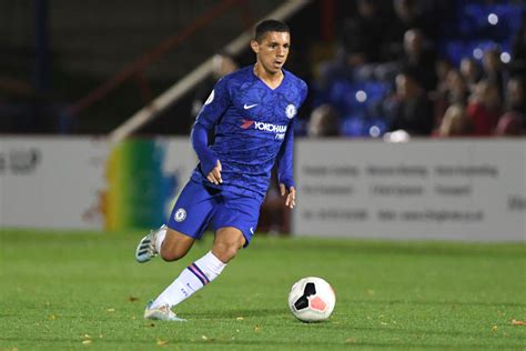 Two Chelsea academy players could make Premier League debut after first-team training