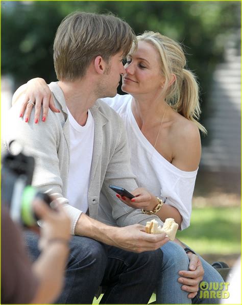 Cameron Diaz & Nikolaj Coster-Waldau Lock Lips On Set: Photo 2897623 ...