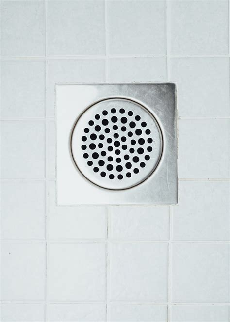 Two Easy Ways to Fix a Smelly Shower Drain I Rick’s Plumbing