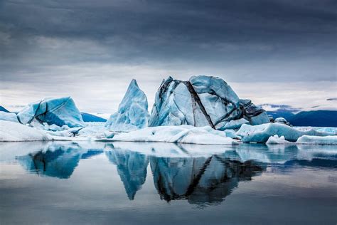 Kayaking the Spectacular Knik Glacier | ALASKA.ORG