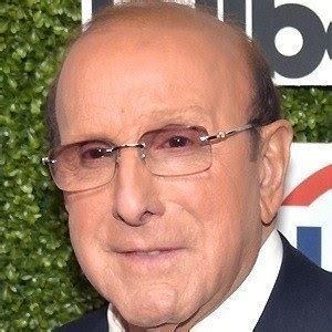 Clive Davis - Bio, Family, Trivia | Famous Birthdays