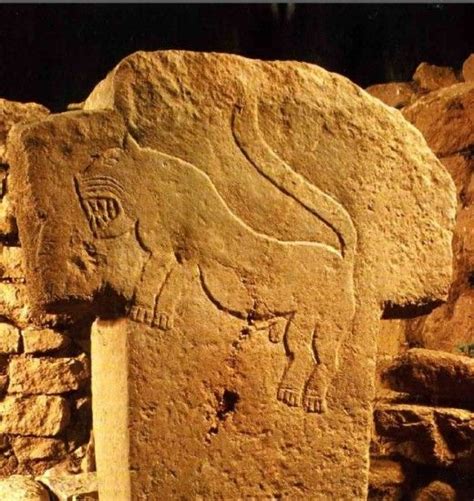 Gobekli Tepe Dinosaur Carving