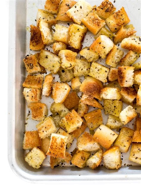 How To Make Homemade Croutons (Perfect for Soups and Salads!) - Chef Savvy