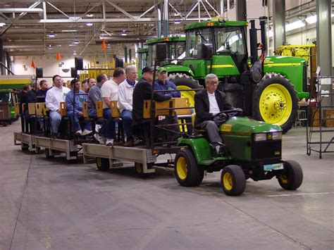 Waterloo, IA... John Deere Tractor-trolley tour ! Its a cool tour that you get to see a robot ...