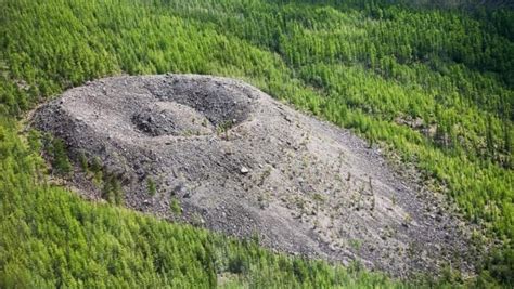 The Patomskiy Crater - Unsolved Mysteries In The World