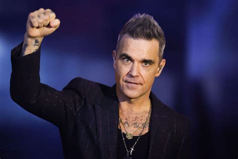 10 Best Robbie Williams Songs of All Time - Singersroom.com