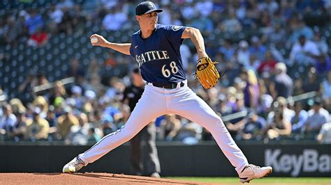 Rookie George Kirby's recent run for Mariners should have your attention