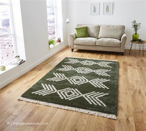 Sahrawi Green Rug | Green rug bedroom, Green rug, Rugs in living room