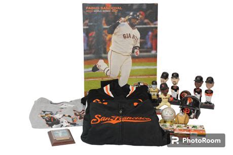 ShopTheSalvationArmy - San Francisco Giants Memorabilia Lot (Autograph ...