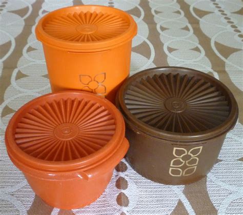 Vintage Tupperware Harvest Fan Lids Containers x 3 - Brown x 1 and Orange x 2 | Plastic food ...