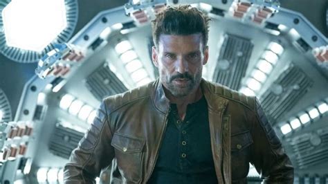 It's Frank Grillo vs. Mel Gibson in Time-Looping Action Trailer for ...