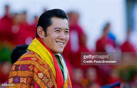 Jigme Khesar Namgyel Wangchuck Photos and Premium High Res Pictures ...