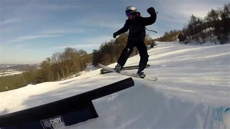 Blue Mountain Snowboarding 2015 With Gopro - YouTube