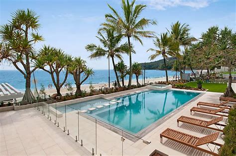 Fairshore Beachfront Apartments | Accom Noosa | Noosa Holiday Accommodation Specialists