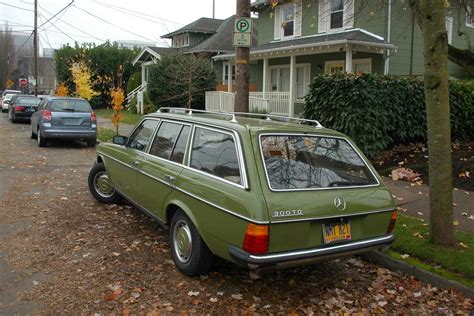 1978 Mercedes Benz 300TD Wagon. | Benz, Mercedes, Mercedes w123