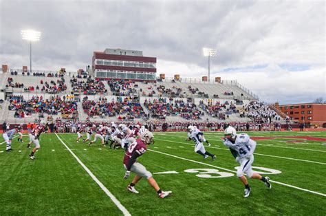 University of Wisconsin - La Crosse - HSR Associates